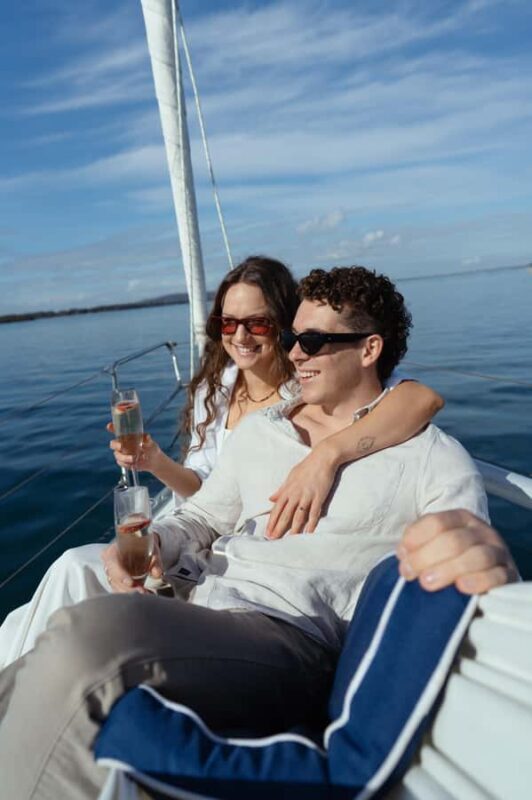 Lake Macquarie: luxury sunset small group yacht cruise - Key Points
