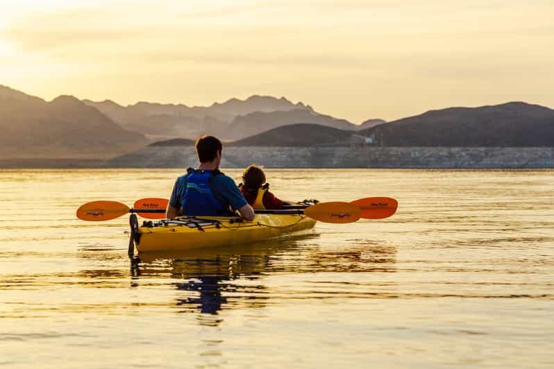 Lake Mead: Sunset Kayaking Tour with Dinner and Campfire - An Introduction to the Lake Mead Sunset Kayaking Tour