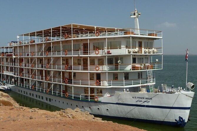 Lake Nasser cruise from Aswan To Abu simbel 5-Days - Day 3: Wadi El-Sebua and Amada