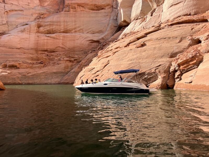 Lake Powell: Antelope Canyon 2-Hour Photo Boat Tour - Authenticity and Practical Tips