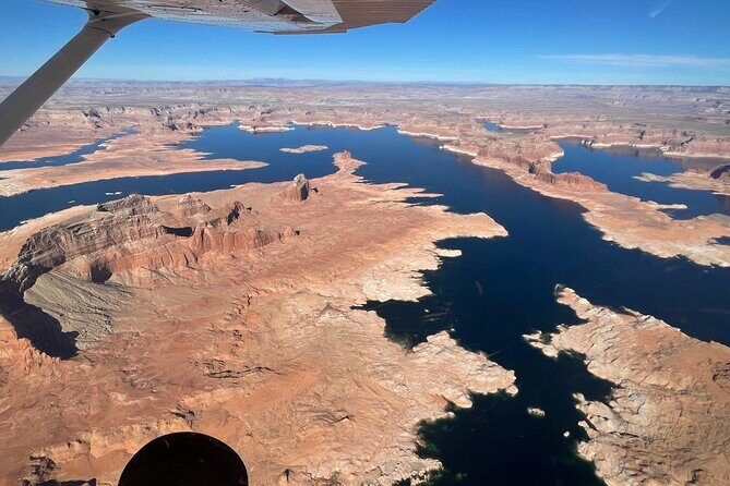Lake Powell & Canyonlands National Park Scenic Charter - Discovering the Landscapes from the Sky