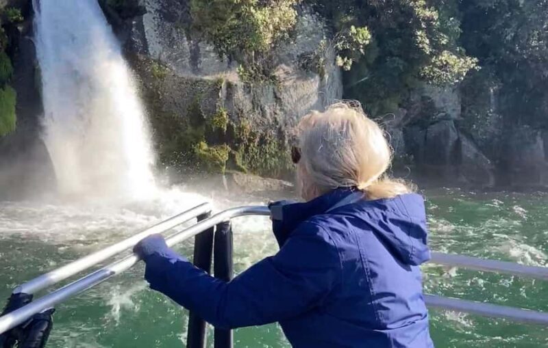 Lake Taupo Explorer Sightseeing Cruise with seasonal swim - FAQ