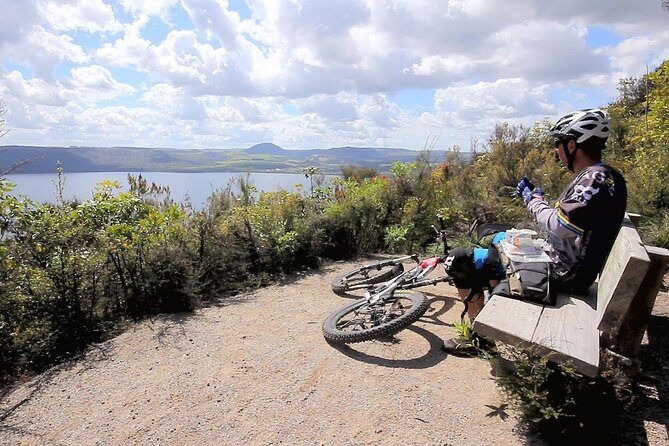 Lake Taupo - Maori Rock Carvings Package (Mountain Biking & Kayaking) - What the Tour Involves