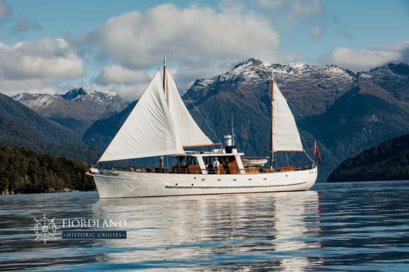 Lake Te Anau: 3-Hour Boat Cruise with Guided Walk - Practicalities and Considerations