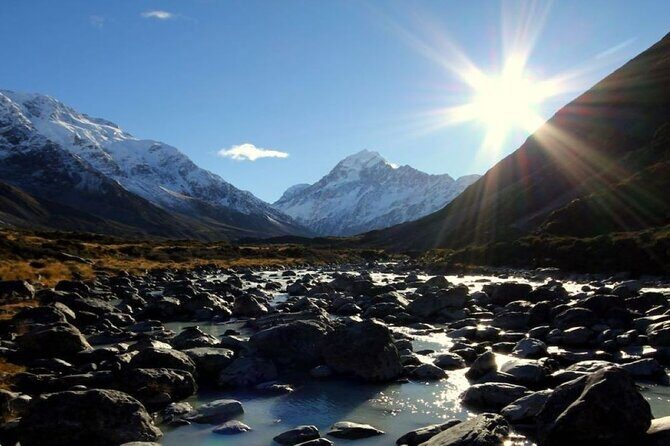 Lake Tekapo to Mt Cook One-Way Small Group Tour - The Pros and Cons