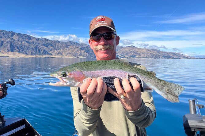 Lake Wnaka: 3 hour Fishing Adventure by Boat - What Past Guests Say