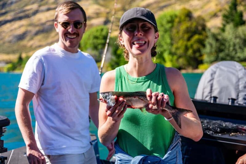 Lake Wnaka: 6 hour Fishing Adventure by Boat - An Introduction to the Experience