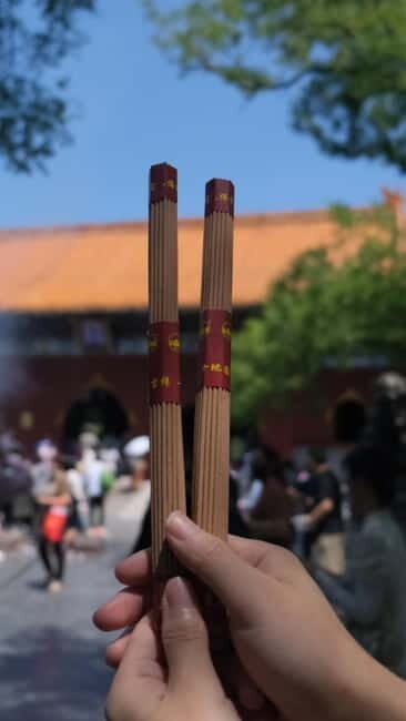 Lama Temple Tour with Tickets: Beijing's Hidden Sacred World - Who Should Take This Tour?