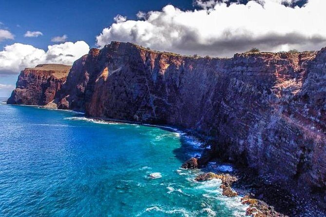 Lanai Deluxe Dolphin Adventure & 3 Snorkel Sites - The Value of a Small-Group Tour