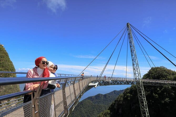 Langkawi Sightseeing Tour Including Cable Car And Sky Bridge - Key Points
