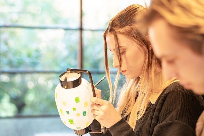 Lantern and Mini Japanese Umbrella Painting with Artisan Visit - Introduction