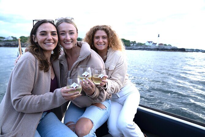 Large Group Private Wooden Boat Sightseeing & Lighthouse Charter - Analyzing the Value: Is It Worth the Price?