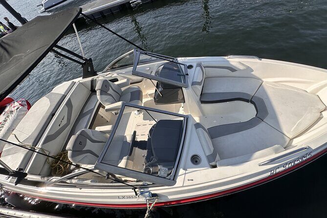 Larson Boat Rental - An Honest Look at Larson Boat Rental: What You Need to Know