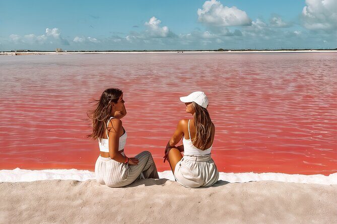 Las Coloradas Tour to Pink Lakes and Wildlife Wonders - Exploring the Pink Lakes of Las Coloradas