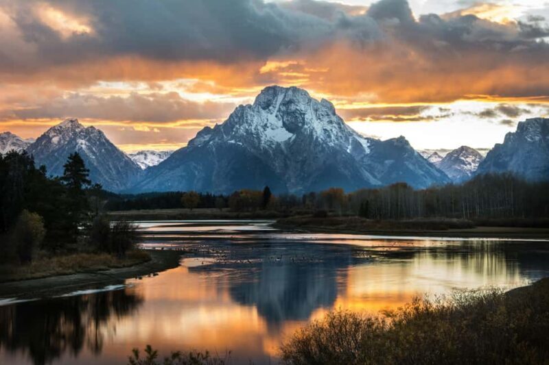 Las Vegas: 5-Day Tour to Salt Lake City with Accommodation - Day 3: Yellowstone National Park — geysers, springs, and geothermal wonders
