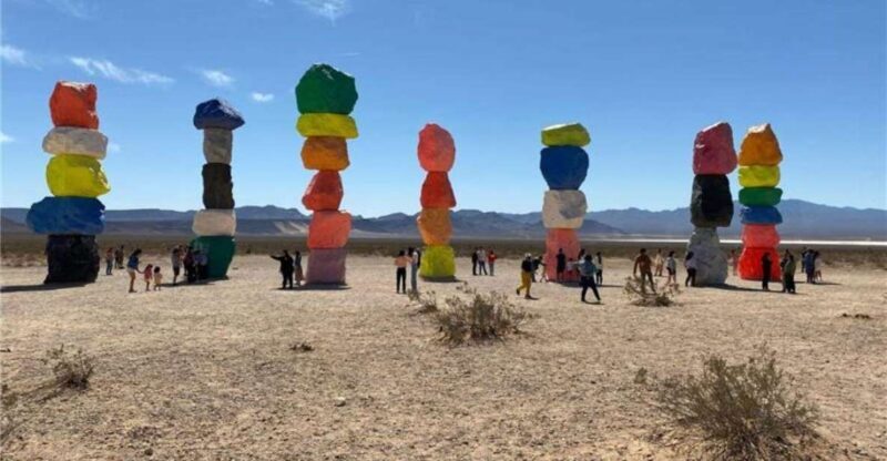 Las Vegas: 7 Magic Mountains Tour with Lunch - Key Points