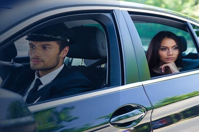 Las Vegas Airport Shuttle & Private Transfers to Hotels - A Practical Review of the Las Vegas Airport Shuttle & Private Transfers
