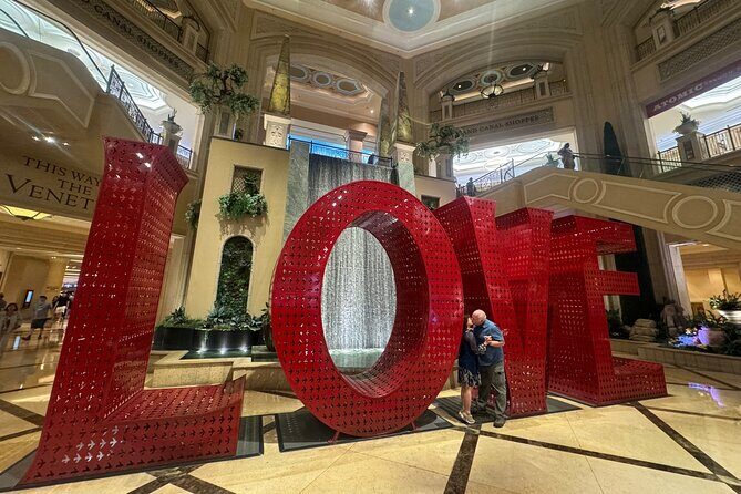 Las Vegas City Tour with Hotel Pick Up - What We Love About This Tour