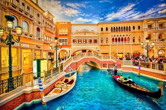 Las Vegas City Tour with Hotel Pick Up - FAQs