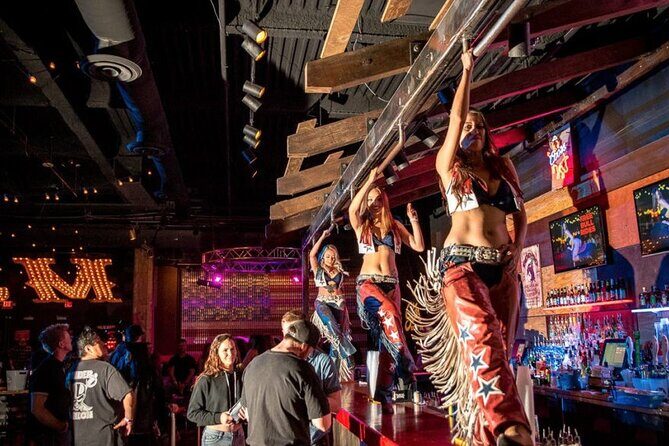 Las Vegas Country Bar Crawl by Party Bus w/ Free Drinks - Key Points