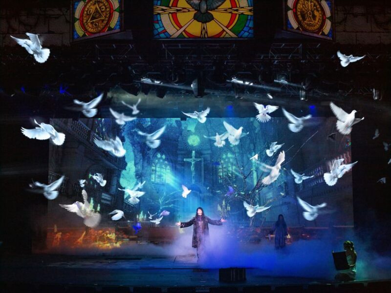 Las Vegas: Criss Angel MINDFREAK® Show at Planet Hollywood - Audience and Suitability