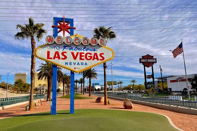 Las Vegas Day Tour Hoover Dam, Seven Magic, Red Rock & Fremont - Key Points