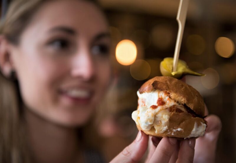 Las Vegas Downtown walking Secret Food Tour - The Itinerary Breakdown: A Taste of Downtown Vegas