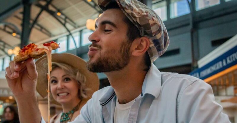 Las Vegas: Foodie Walking Tour on The Strip with Tastings - Key Points