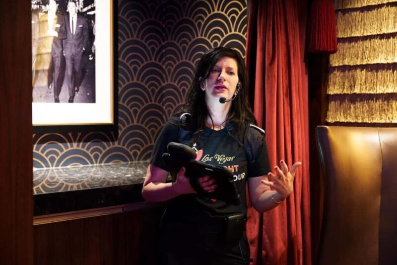Las Vegas: Fremont Street Secrets & Red Light History Walk - Who Will Love This Tour?