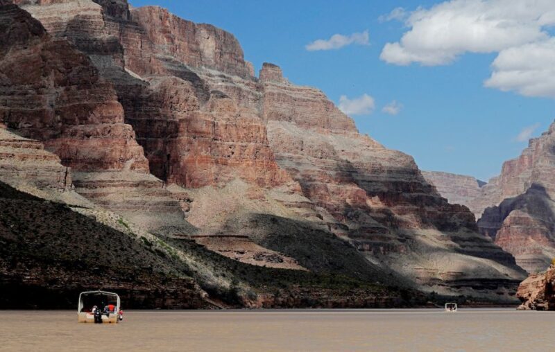 Las Vegas: Grand Canyon Helicopter Ride, Boat Tour & Skywalk - FAQ