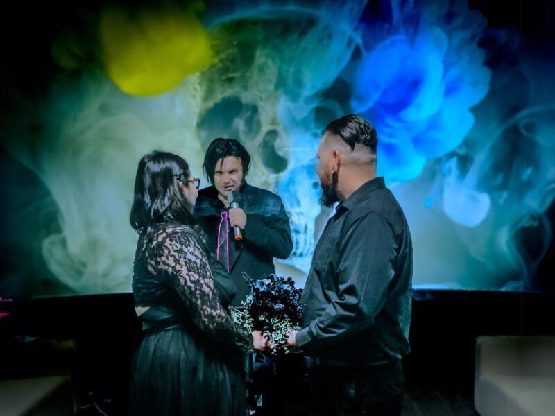 Las Vegas: Haunted House Wedding Ceremony + Photography - Authentic Experiences: What Past Couples Say