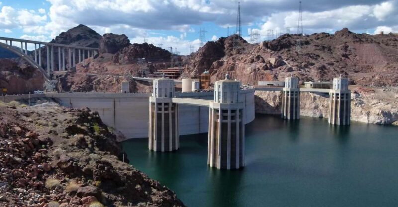 Las Vegas: Hoover Dam, Craft Beer & Comedy Show Tour - Key Points