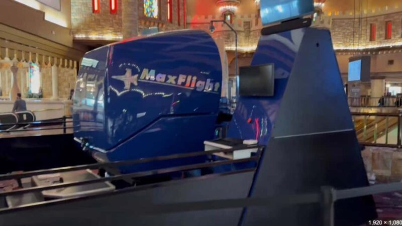 Las Vegas: Max Flight Simulator & 360° Roller Coaster - Key Points