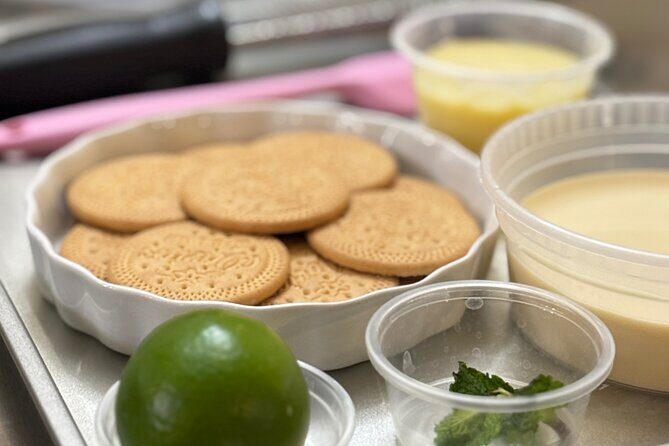 Las Vegas Mexican Salsa & Cooking Experience with Celebrity Chef - FAQ