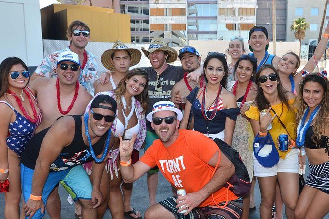 Las Vegas Nightclub or Pool Party Crawl with Luxury Party Bus - An In-Depth Look at the Experience