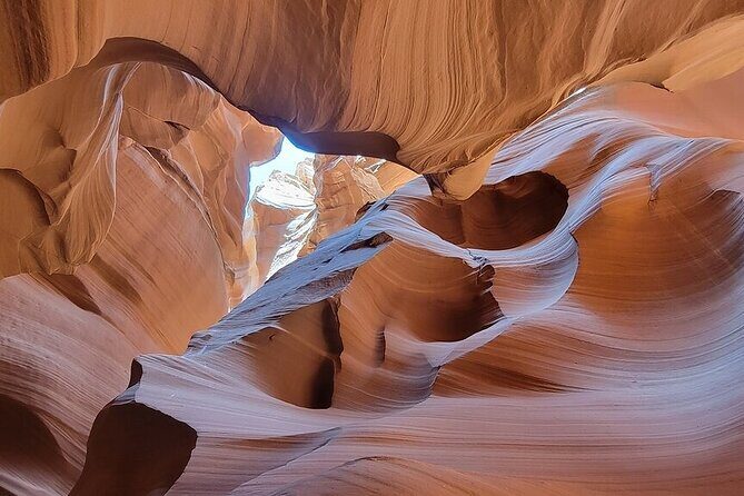 Las Vegas Private Tour: Antelope Canyon & Horseshoe Bend(6 seats) - The Sum Up