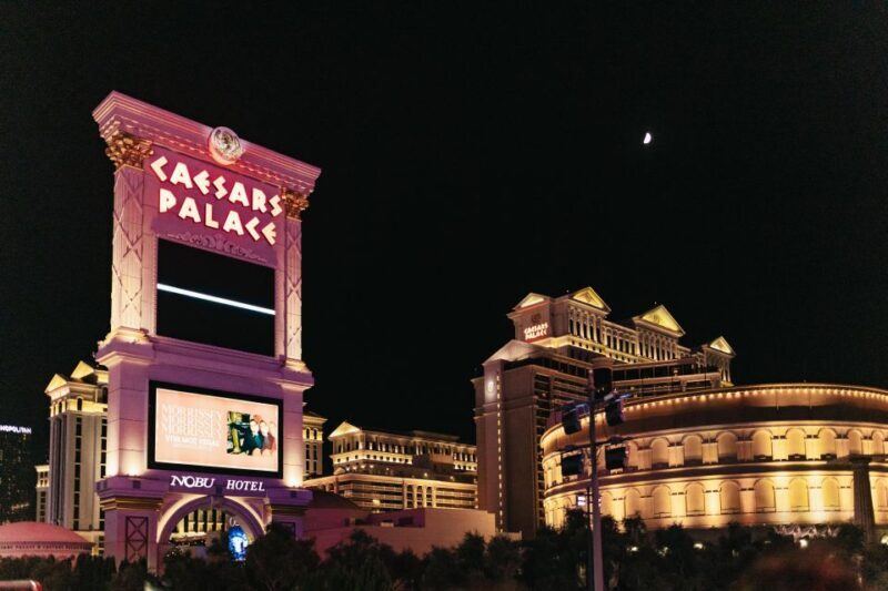 Las Vegas: Sightseeing Night Tour by Open-top Bus - The Fremont Street Experience