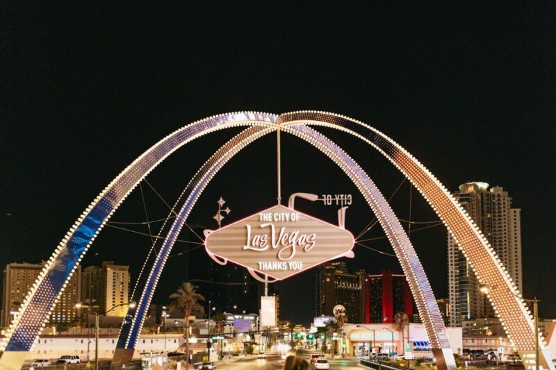Las Vegas: Sightseeing Night Tour by Open-top Bus - What Travelers Are Saying