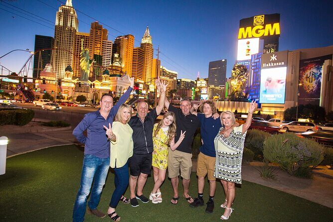 Las Vegas Strip by SUV Stretch Limo with Personal Photographer - Key Points