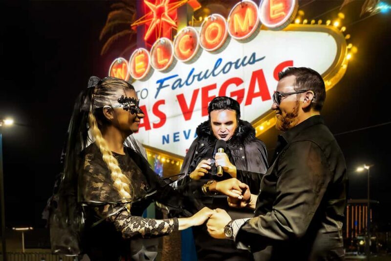 Las Vegas: Traditional or Theme Vegas Sign Wedding/Renewal - FAQ