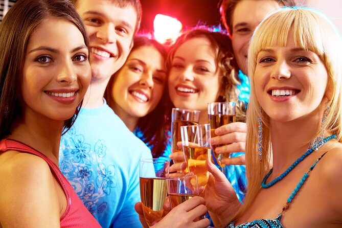 Las Vegas VIP Party Bus Crawl - A Look at the Las Vegas VIP Party Bus Crawl