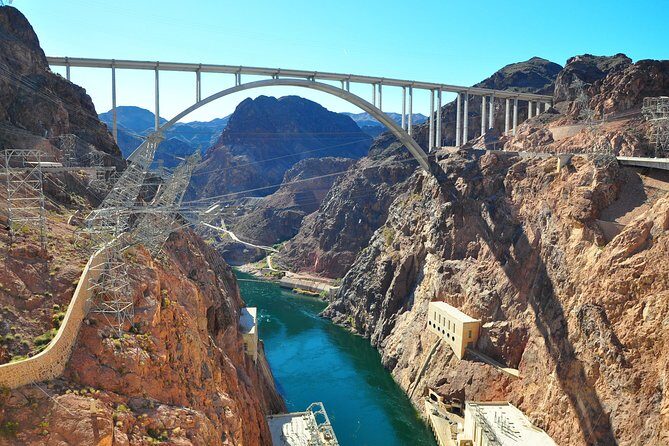 Las Vegas with Hoover Dam, 2-Days Tour from LA - Key Points