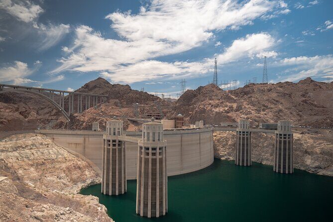 LasVegas Small Group 6Hour Valley of Fire/Hoover Dam/Boulder City - Lake Mead’s Breathtaking Views