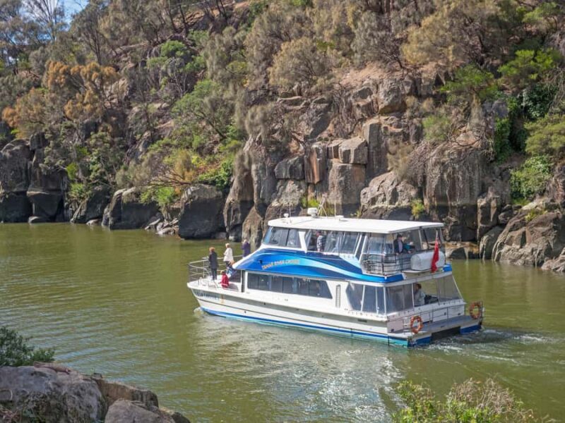 Launceston: 4-Hour Batman Bridge Luncheon Cruise - The Atmosphere and Group Size