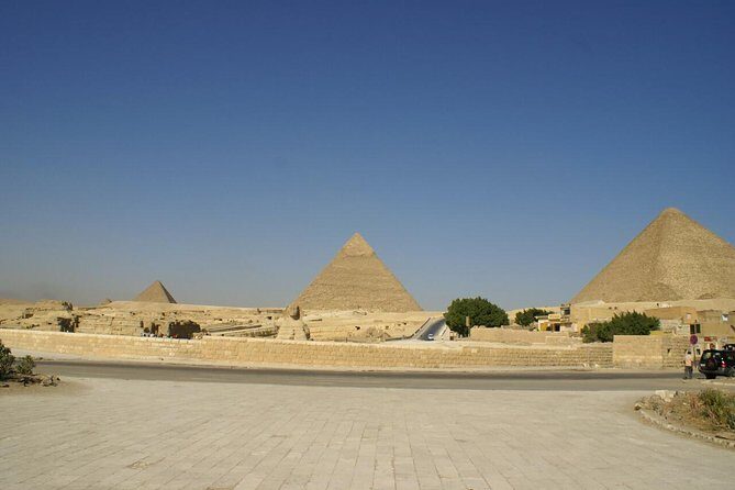 Layover day at The pyramids,Egyptian Museum and Khan ElKhalili Bazaar - An In-Depth Look: The Cairo Day Tour