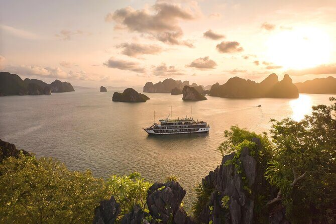 Le Journey Elegance Cruise 5 Star Lan Ha Bay - All Inclusive 2D1N - Introduction