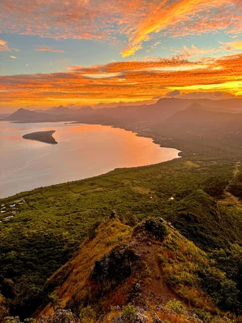 Le Morne Brabant Sunrise Hike - Who Will Love This Tour?