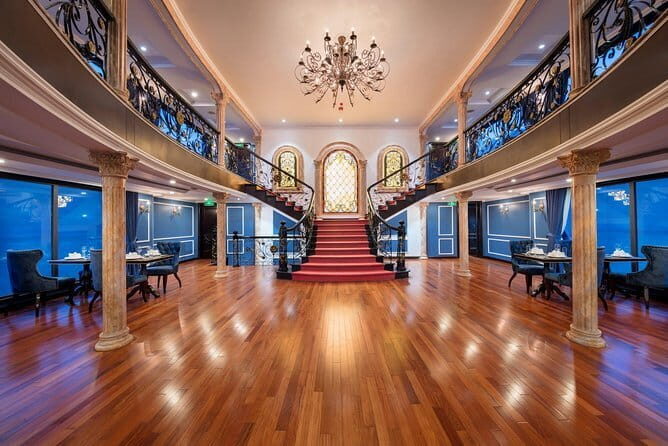 Le Theatre Cruise - Wonder on Ha Long & Lan Ha Bay 2 Days Tour - Introduction: What’s This Cruise All About?