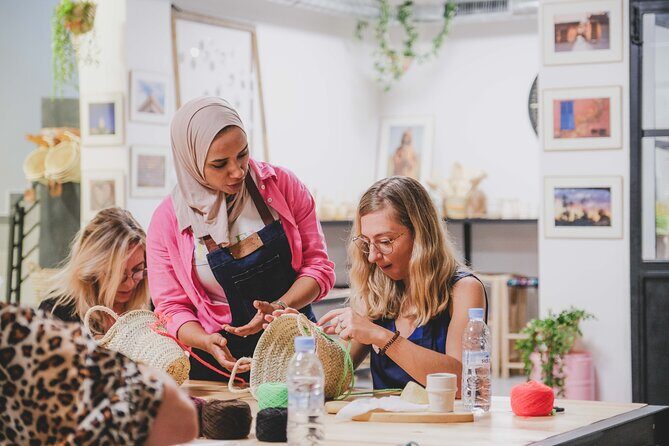 Learn embroidery in Arabic calligraphy in Marrakech - What Makes This Embroidery Workshop Special?