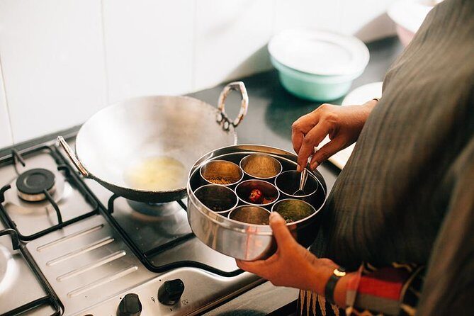 Learn to Cook Traditional South Indian cuisine at the Chennai seashore - Key Points